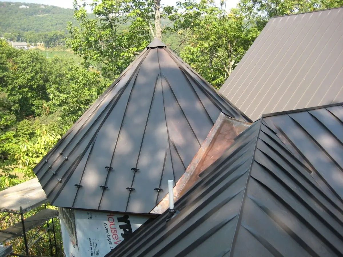 Professional Shingle Replacement & Repair by Craftsman Roofing in San Anselmo